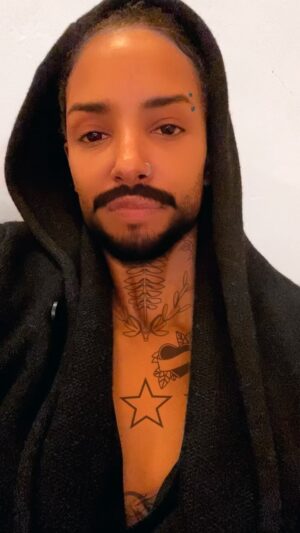 Ella Thomas Instagram - Hell nah … this guy will buy you a sage candle try to heal your spirit and smash your roommate! 

#explore #fyp #discover #filters #goodvibesonly #ididthething #hollywood #actorslife #friyay #yourboyfriendgamepeter #ifiwereaboy