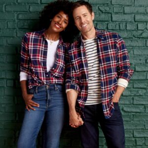 Ella Thomas Instagram - … 🥰! @jcrewfactory