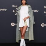 Ella Balinska Instagram - thought I’d bring a little 00s moment to the @spotify best new artist party… makeup and messy hair by yours truly 🥳