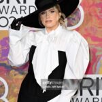 Ella Henderson Instagram - What a night 🥰🙏🏼🎵 @brits … f**king get me to a @kylieminogue concert pronto!!!!!!! #Icon