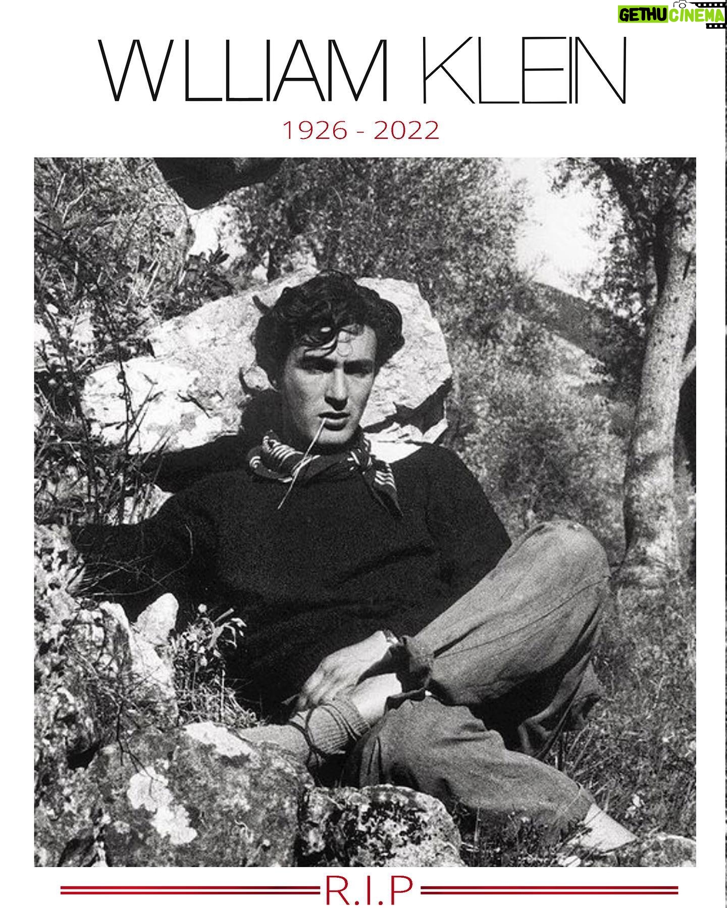 Ella Hunt Instagram - Bill was the best and naughtiest of people. He was family. He was our hero. 🖤 RIP William Klein, the king of photography, 1926 - 2022.