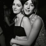 Ella Hunt Instagram - afterparty with my 2 great loves ~ daisy & carbs