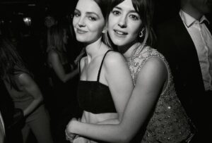 Ella Hunt Instagram - afterparty with my 2 great loves ~ daisy & carbs