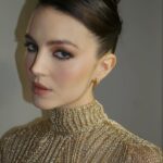 Ella Hunt Instagram - BAFTA’s !!! It’s such a dream to go, I’m still pinching myself 24hrs later, I can’t believe that I get to do this. I LOVE MOVIES. I LOVE MOVIE MAKERS. @ghdhair thank you so much for inviting me!! & @tomford this dress was such a dream to wear, my god!!! thank you!!! @bafta ❤️‍🔥