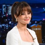 Ella Purnell Instagram - @ella_purnell’s co-star didn’t believe she’s British 🤣 #FallonTonight