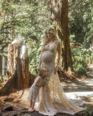 Elle Evans Instagram - Being Lovella’s Mom is by far my greatest achievement & joy in this lifetime! This darling girl brings me boundless joy, endless smiles, and immense pride. She is truly the most remarkable, compassionate, kind, and gentle soul & honestly amazes me every day with her beautiful heart, mind, and soul. I never knew love this deep until my Lovella was born and my love for her grows deeper every minute of every day! #HappyMothersDay to all the Moms out there 🤍