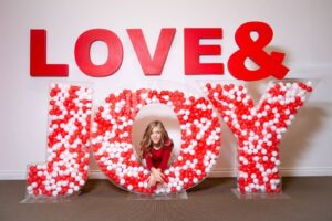 Elle McKinnon Instagram - Happy Valentines day my loves❤ Thank you so much for supporting me and being kind. #valentinesday #love #love&joy