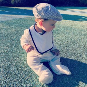 Elle Fowler Instagram - Afternoon picnics in the park 😍