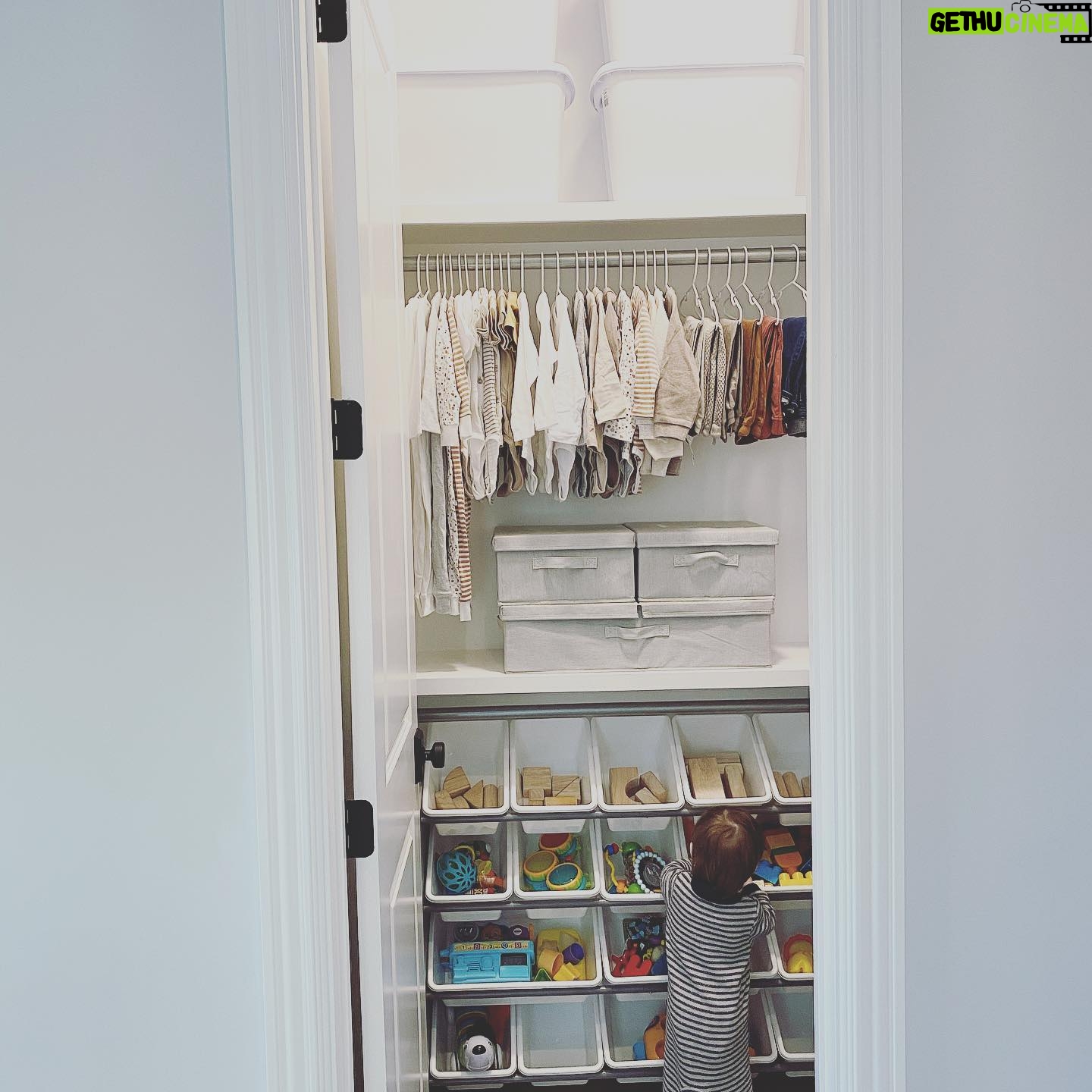 Elle Fowler Instagram - Closet Organization - Swipe to see the before! I just posted a video on this project.
