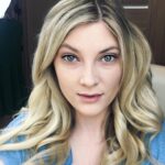 Elle Fowler Instagram - Vlogmas starts in 3 days!!! Starting on December 13th on EllesGlitterGossip. See you there! 🎄💃