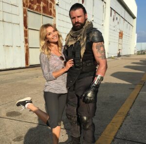 Ellen Hollman Instagram - Birthday kiss for my honnybunny @stephendunlevy 😘 

I truly can’t imagine a world without you my love…you never cease to amaze us with your kindness, endless patience, staggering perseverance and your ability to elevate everyone you meet…The world does not deserve you but we are honored to have you in our lives my sweet.  Cheers to another trip around the sun!!! 🥳