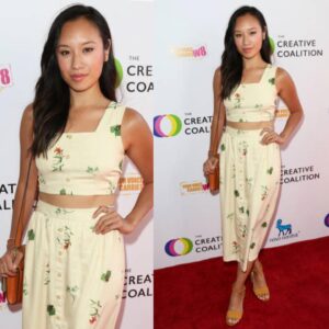 Ellen Wong Instagram - @thecreativecoalition
👗: @marcfashionvn @sandroparis @pullandbear 
#emmys2019