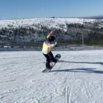 Ellen Bergström Instagram – Sista åket 🏂 @niclaslij ❤️ #couplesnöwboarding