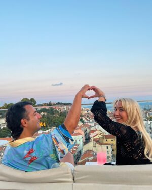 Ellen Bergström Instagram - Vilken fantastisk vecka vi haft 🩷🧡 Tack Lissabon och tack @danielparis och @shiva_shafaghi ❤️💃