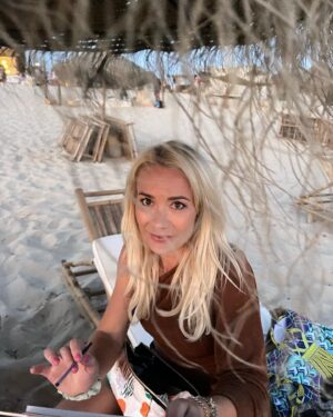 Ellen Bergström Instagram - Vilken fantastisk vecka vi haft 🩷🧡 Tack Lissabon och tack @danielparis och @shiva_shafaghi ❤️💃