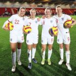 Ellen White Instagram - Where do I even start 😅 I don’t think any words can describe how I am feeling right now! 100 caps & breaking the record! I have always idolised the legend that is @kellyjsmith 🥰 I literally couldn’t love this team and our fans anymore! Thank you ❤️ #lionesses 📸 @pappasnappa