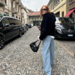 Ellie Bamber Instagram - Your fave wondering gnome returns…