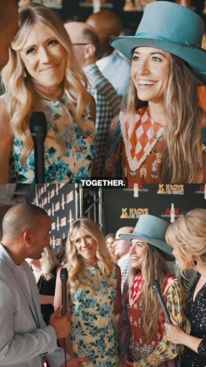 Ellie Holcomb Instagram - Lauren Daigle and Ellie Holcomb have a SURPRISE for you, K-LOVE Fans! 🤩

Tune in TOMORROW NIGHT to the premiere of the K-LOVE Fan Awards to find out what it is! The show starts at 7 p.m. CT, only on TBN. We’ll see you there! ✨

#klovefanawards #redcarpet #awardshow