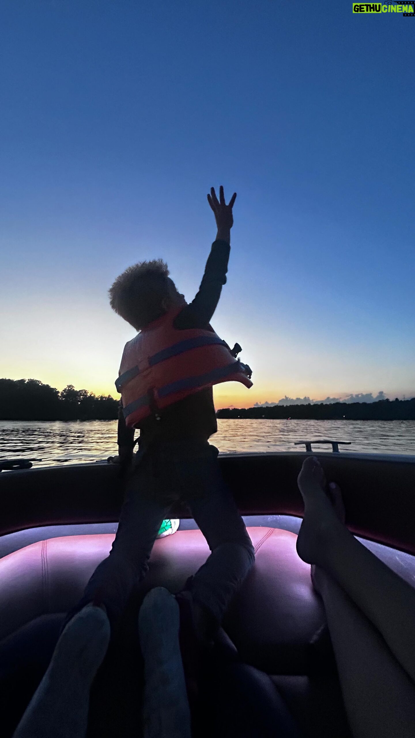 Ellie Holcomb Instagram - Summer is here , full send!! I caught lightening bugs in the back yard in a mason jar with my youngest last night. We spent the first warm weekend at the lake with our family, surfing , playing cards, watching movies , & rope swinging. I also took a quick day trip back to Nashville for the @klovefanawards at the @opry house ! Got to perform with my sweet friend @lauren_daigle and present an award as well as take an epic golf cart ride by all the amazing fans to get to the red carpet. High fives for DAYS!! What a special night ! Tune in May 31st to check out all the goodness ! I drove right back to the lake the same night , fueled by a quick late night pit stop at Taco Bell π It was all such a gift ! We took some time to remember and give thanks for all those who have sacrificed so much for freedom on Memorial Day. Lord bless each person and family who sacrifices so much . Lord, may we use freedom well. Watch the full reel to catch @drewholcombmusic surfing with our youngest and his brother surfing with his sweet 2 yr old ! Love you big @nancygrancy @hamptonaholcomb @trazodesign @nerichardson1 @sam_holcomb @kristiesholcomb @olti_miami @julieharrismiamirealtor , & @rowan__richardson ! Missed you big time @essie__richardson & Field! Before we left for the lake , we also got to hang with my whole family for dinner with my sister @carlybannister in town. SO much fun I forgot to take a pic! I hope you had a restful weekend with people you love too. Thx to my amazing team who helped get me ready for @klovefanawards too! @elliotttaylorstyling for perfect outfits head to toe , @bheadabe for incredibly fun hair and make up, and @samantha797 , my beautiful manager who encourages , wrangles , and cares for us all ! .