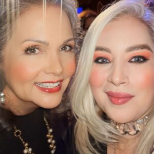 Elluz Peraza Instagram - Con @nenaabdelnour en estreno de Dramáticas. hispanotv @franklinsuarez @elluzperazafansinternacional @amigoscvclavozfans