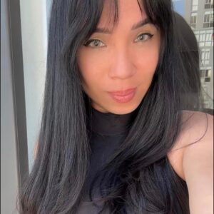 Elluz Peraza Instagram - Esta princesa, @yesleenmendoza está cercana a cumplir años...una mujer fuerte, preparada, amable y generosa. Que Dios bendiga tu vida, hijita virtual, hoy y siempre. Preparándonos para tu cumple... 🎉🎉🎉