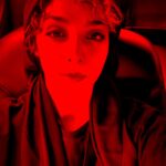 Elmira Dehghani Instagram - منم بارون می شم شرشر می بارم ۱۴۲۳