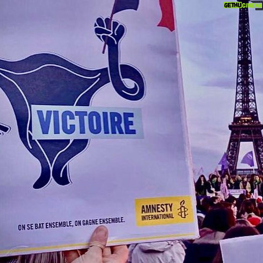 Elodie Yung Instagram - Today, I’m thinking of my mum, my sister, my cousins, my friends, my daughter. Thinking of my grandma, Yeah Ming…thinking of us Women. And Simone Veil who fought for our rights. And France which enshrines our right to abortion in its Constitution. Let’s celebrate freedom and #internationalwomensday together. 💐💕🤝 #ivg #abortion #mybodymychoice #freedom