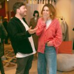 Eloise van Oranje Instagram - OMG de winkel is eindelijk open gegaan 💖💖💖 samen met thomas (en mijn moeder) hebben we @mylimalimaco opgericht, een social enterprise met als doel zo veel mogelijk geld voor goeie doelen op te halen. de eerste dagen zijn zo goed gegaan, en ik ben onwijs dankbaar voor iedereen die nu al een bijdrage heeft geleverd; kleren doneren en kopen, helpen financiëren, de hubs, liefste fotografe @loissmit._ , @loods5 en nog veel meer. jullie zijn GEWELDIG!! het is een super avontuur om aan te gaan, en ik heb nu al zo veel ervan geleerd. ik kan niet wachten om meer te delen…