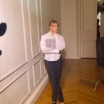 Eloise van Oranje Instagram - behind the scenes ~ photoshoot voor @viktorandrolf_fragrances !! what a dream 🤍 ik kan niet wachten om de foto’s&filmpjes te ontvangen