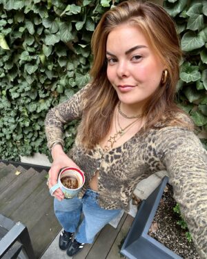 Eloise van Oranje Instagram - what the FLIP - ik ben zo dankbaar om hier te zijn 🌟🌟🌟