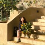 Elsa Punset Instagram – ¡Comienza el viaje!

La primera edición Consigue TUS METAS, transforma tu vida está a punto de empezar. 

Estoy feliz por la buena acogida que ha tenido este nuevo reto  en el  que me he embarcado y, desde aquí, quiero dar las gracias a todas las personas que se han sumado y que han decido iniciar conmigo este viaje. 

Decía Jim Rohn… “Crea un plan para tu vida, porque si no vivirás el plan de otra persona”. 

Y eso es justo lo que vamos a hacer. 

Consigue TUS METAS, transforma tu vida es un curso online que he creado porque sé lo difícil que es definir, perseguir y cumplir nuestras metas y sueños.

Quisiera que cuando termines este curso éste te sirva para avanzar hacia una forma más consciente, más deliberada de tomar decisiones y de alcanzar tus propósitos.

Más información en la bio 👆

¡Empezamos!