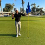 Elysia Rotaru Instagram – #tistheseason for Christmas markets, catching up on loads of laundry, baking, organizing gemstones, family and friends, good ol’festive fun and a hole in one. ⛳️ 
#christmasinthedesert🎄🌵