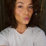 Elysia Rotaru Instagram - Honest truth, doing makeup videos is not my forte, but today thought I’d come on here and just do it. Lol. But also because I have this awesome make up from @ogee now where I can get my face done in 5 minutes and still feel pretty good about it and get on with my day! (Still gotta figure out short hair looks 😒) So if you’re looking for something easy breezy and clean, that feels amazing use my code: YOUDIDIT for a discount at checkout with #ogee #mommakeup #5minface 💜