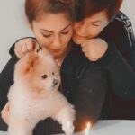 Emel Müftüoğlu Instagram – Benim canim kizim dogmus bugun…. yeryuzunde herseyle savasabilirim elim ayagim tuttugu surece birtek senin mutsuzlugun beni yikar onun icin sen hep mutlu ol hep guzel yasa diledigin hersey ama hersey gercek olsun sen herseyin en guzelini hakeden bi evlatsin srni cok seviyorum @cagrimuftuoglu @baykittyy