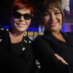 Emel Müftüoğlu Instagram - Demomla cok egleniyoruz meger dugunumuz gelmis @demetakbag