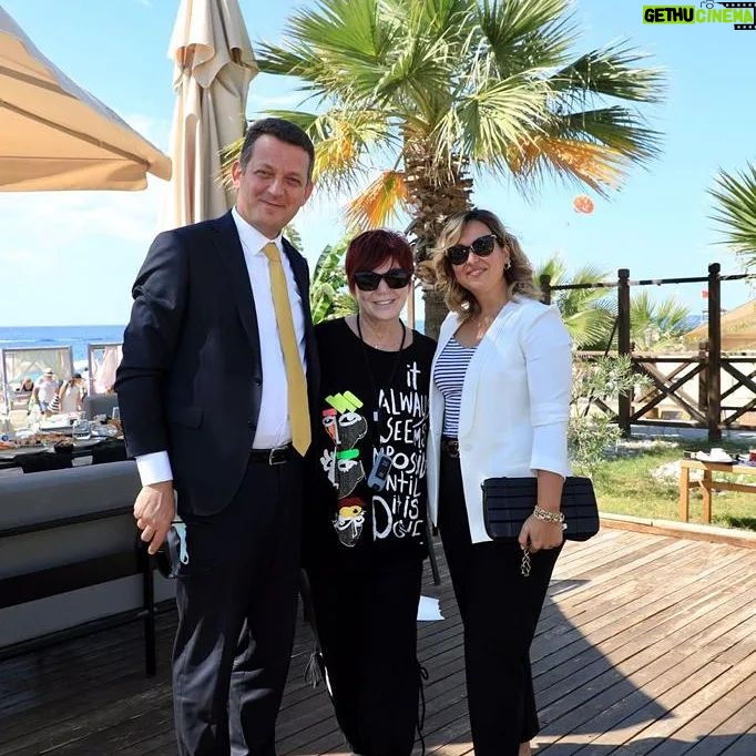 Emel Müftüoğlu Instagram - Alanya kaymakamimiz ve zarif esi oyle guzel agirladilar ki sonsuz tesekkurler fatih urkmezer ve miray hanim@rotahane @pervinersoy