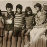 Emel Müftüoğlu Instagram – Bu resmi buldum kuzenlerimle bilin bakalim ben hangisiyim🤣🤣🤣🤣