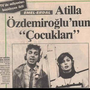 Emel Müftüoğlu Instagram - Boyle yazip ciziyolardi gazeteler dergiler ve biz bundan oyle mutlu oluyoduk ki ben zaten yeryuzune indirilmis en sansli insanlardan biriyim ...bu ise seninle baslama firsatini kac kisi bulabildi su hayatta ... atilla ozdemiroglu sen bu topraklarin en buyuk  gurur kaynagisin ne mutlu bizeki seni tanidik nurlar icinde yat @ozdemirogluhepgul
