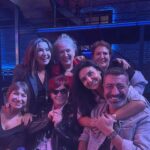 Emel Müftüoğlu Instagram – Canim kubat’imin dogum gunu ayni zamanda evlilik yildonumu kutlamalariydi iyiki dogdun en kiymetlimiz @kubatkubat @demetakbag @suzankardes @nerimankardes @aysestetik @hakanaltunmusic veeeeeee @sedefiybar