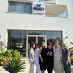 Emel Müftüoğlu Instagram – Yalikavakta yeni acildi hanimlar hersey var ellerinize saglik kizlar @guvercinrahimbodrum
