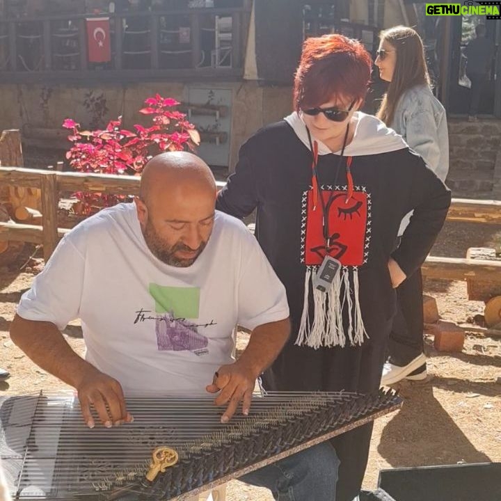 Emel Müftüoğlu Instagram - Ahhh canim aytacim cok ozlemisiz seniii @aytacdoganofficial @rotahane@pervinersoy