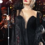 Emel Sayın Instagram – 🧿 Zorlu PSM konserimden.. gelen tüm dinleyicilerime sonsuz teşekkürler 🙏🏻❤️ @oguzarinmis  @safagulsoy  @nergisscetinkaya  @eran_gul  @kiriktarak_ali  @merttekay1  @zorlu_psm @gulsen.ozbakan