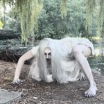 Emerald Gordon Wulf Instagram – Not everyone’s dream girl 💗 Behind the scenes from a day hanging out with @vallerina01 and @mars_in_seattle recreating someone’s nightmare. What are you scared of? #seattlephotographer #contortion #contortionist #flexible #flexibility #scary #scarystories #creepy #creepypasta #nightmare #horror #horrormovies #scarymovie #washington
