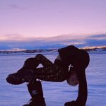 Emerald Gordon Wulf Instagram - Recreated an old favorite in below freezing weather while exploring the amazing frozen landscape with @northstaradventures @aurora_hunter in Yellowknife. This view is unreal!! #contortion #contortionist #flexible #flexibility #robot #dance #sunset #sunsetphotography #winter #winterwonderland #snow #dancer #frozen #relaxing #aesthetic #stretching Would you go out in below freezing?