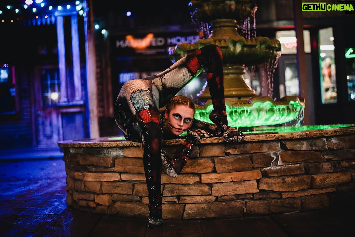 Emerald Gordon Wulf Instagram - 163 days until Halloween, but who’s counting? Voodoo costume by @shapeshifterzco Photos by @kalialexsis #creepy #timburton #voodoo #doll #contortion #contortionist #flexible #flexibility #creepycute #haunted #halloween #costume Have you started planning your Halloween Costume?