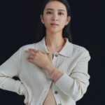 Emi Takei Instagram - @veryweb.jp で見れます カルティエのページです。 わたし自身も色んな節目に @cartier のジュエリーを 選んだりしています💎
