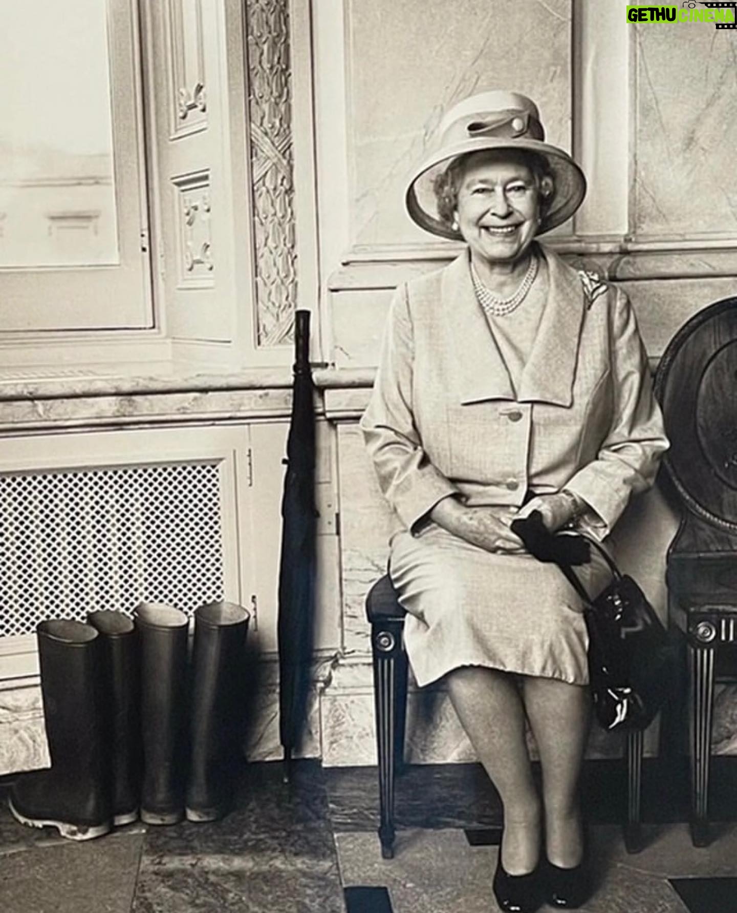 Emilia Fox - 7.7K Likes - “I cannot lead you into battle. I do not give you laws or administer justice, but I can do something else: I can give you my heart and my devotion to these old islands, and to all the peoples of this brotherhood of nations.”
- Queen Elizabeth ll
Thank you Ma’am for the extraordinary years of dedication and duty you have given to this country. Thank you for being a constant presence of good in our lives. You are the leading lady that has held us all captivated with what you have a shown a woman can do and be in so many different ways and so many different eras. With love and thoughts to you on your onward journey, and for your family. You will be greatly missed by so many of us.