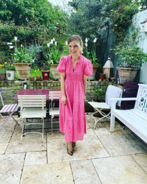Emilia Fox Instagram - Thank you @wyselondon for letting me #borrow your beautiful Fran dress for doing a joyful reading for #veday celebrations for @bbc #workingfromhome #takingabreakfromhomeschooling #dressingupathome #springpink #summerdress 💕