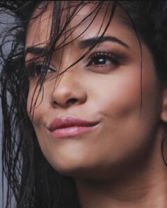 Emilia Ceballos Instagram - Tengo dos huecos en mis mejillas cuando sonrío ! By @jorgemiliofotografo ♥️♥️♥️ que además de ser un fotógrafo maravilloso es mi tocayo