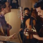 Emilia Lazo Instagram - Luchin is out 🕊️ Ya podeis escuchar nuestro nuevo single “Luchin”, una versión de nuestro querido Victor Jara, gran cantautor chileno que ha inspirado siempre nuestro imaginario. Producido por @maestroespada y con la participación de @juanespiga a la percusión @oscartrujillo al cello y @pablonavarro al bajo. Gracias @ernestonaranjo por estos vestuarios mágicos ✨ Y a @asantg33 por inmortalizar este momento con este videassssso 🎥  LINK IN BIO!